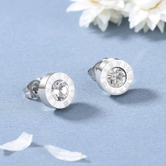 Stainless Steel Silver Round CZ Rhinestone Roman Numerals Men Women NWT - Picture 1 of 3